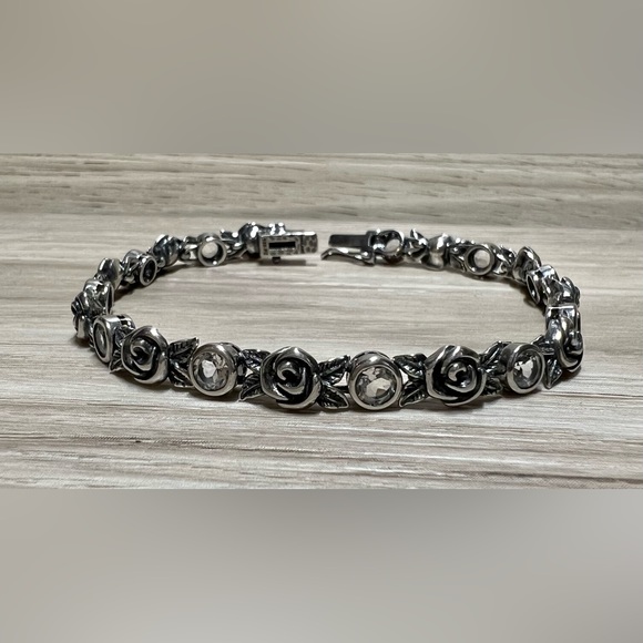 Or Paz Jewelry - Or Paz Sterling Silver 2.40 Cttw Crystal Quartz & Rose Tennis Bracelet, 6.75”